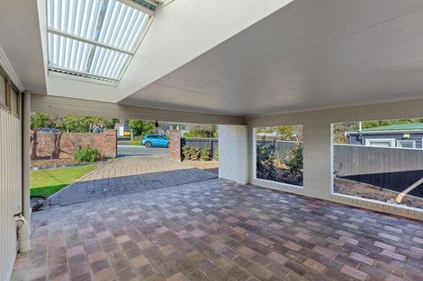 Photo of property in 10 Winara Avenue, Waikanae, 5036