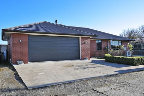 Photo of property in 26 Dunlop Street, Wallacetown, 9816