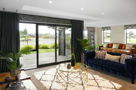 Photo of property in 37 Prestons Park Drive, Marshland, Christchurch, 8083