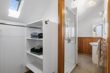 Photo of property in 239 Bay View Road, Saint Clair, Dunedin, 9012