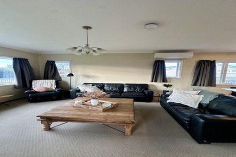 Photo of property in 715 Maxville Drive, Parkvale, Hastings, 4122