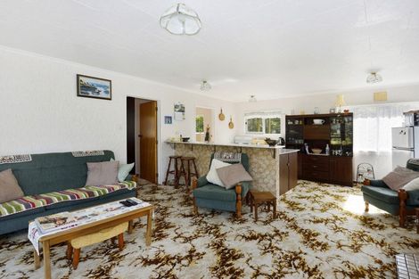 Photo of property in 30 Hope Drive, Okiwi Bay, 7193