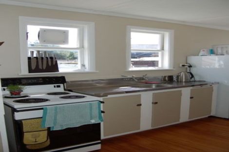 Photo of property in 55 Waddington Drive, Naenae, Lower Hutt, 5011