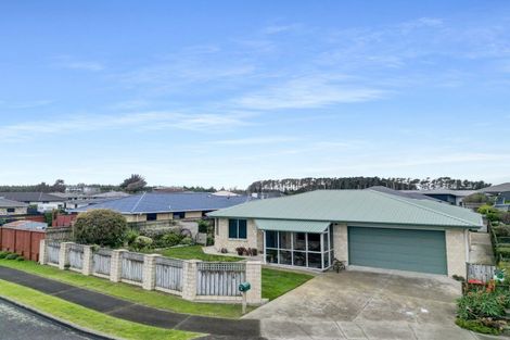 Photo of property in 3 Godwit Court, Foxton Beach, Foxton, 4815