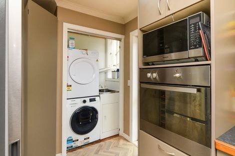 Photo of property in 3 Phillips Street, Sanson, 4817