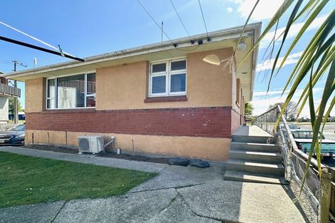 Photo of property in 2 Centennial Avenue, Balclutha, 9230