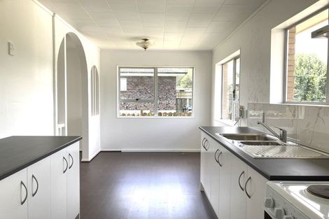 Photo of property in 1/43 Blacklock Avenue, Henderson, Auckland, 0612