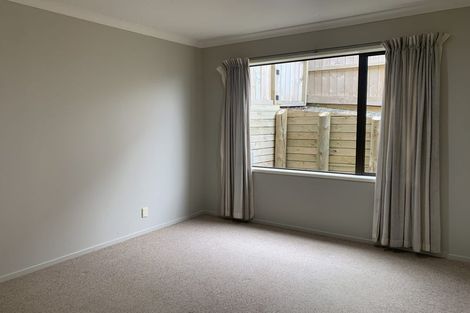 Photo of property in 2a Castleton Drive, Howick, Auckland, 2014