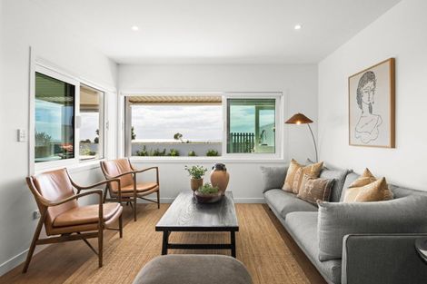 Photo of property in 3 The Esplanade, Westshore, Napier, 4110