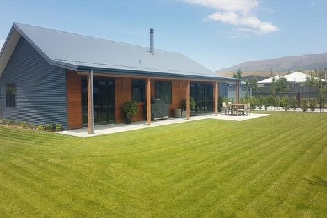 Photo of property in 37a Missy Crescent, Mount Pisa, Cromwell, 9383