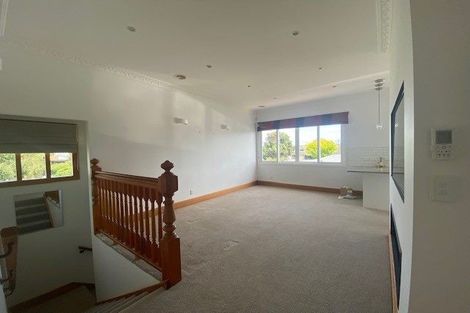 Photo of property in 5-7 Mahoe Street, Eastbourne, Lower Hutt, 5013