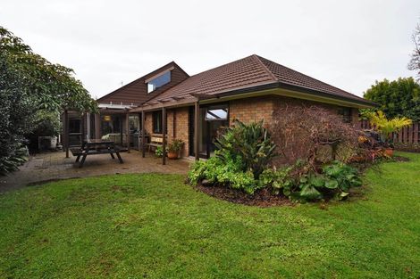 Photo of property in 12 Cooper Place, Chedworth, Hamilton, 3210