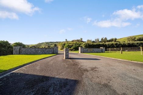 Photo of property in 2 Washer Road, Omata, New Plymouth, 4374