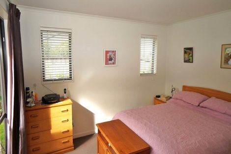Photo of property in 16 Ocean View Rise, Ruakaka, 0116