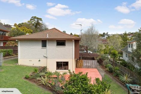 Photo of property in 7 Kallista Place, Browns Bay, Auckland, 0630