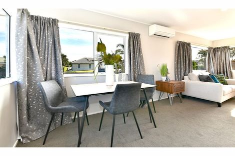 Photo of property in 34a Lakeside Drive, Orewa, 0931