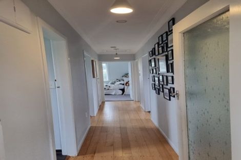 Photo of property in 10 Bristol Avenue, Brookfield, Tauranga, 3110