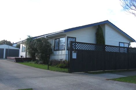 Photo of property in 75 Geraldine Crescent, Cloverlea, Palmerston North, 4412
