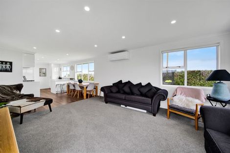 Photo of property in 435 Manawapou Road, Hawera, 4672