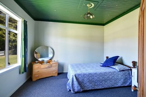 Photo of property in 2 Moturata Road, Taieri Beach, Brighton, 9091