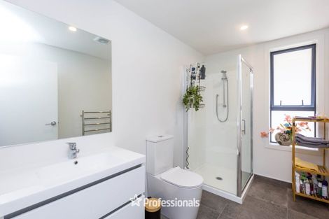 Photo of property in 31/33 Raukawa Street, Stokes Valley, Lower Hutt, 5019