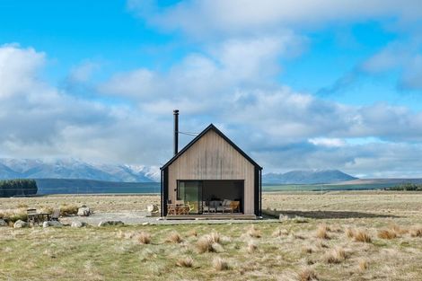 Photo of property in 200 Manuka Terrace, Ben Ohau, Twizel, 7999