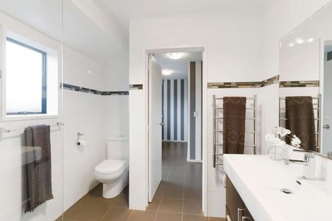 Photo of property in 52 Vagues Road, Northcote, Christchurch, 8052