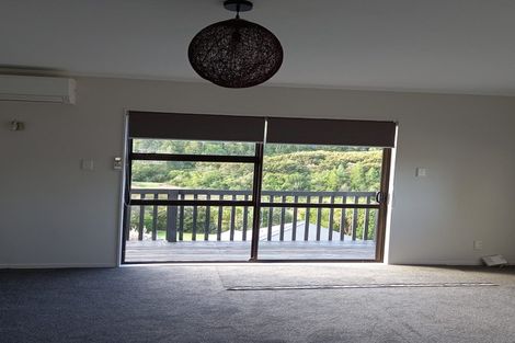Photo of property in 2/7 Kitewao Street, Northcote, Auckland, 0627