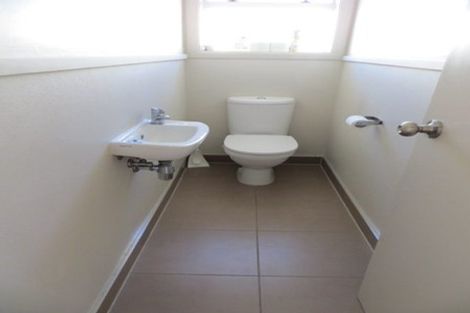 Photo of property in 38a Sunnyside Crescent, Papatoetoe, Auckland, 2025