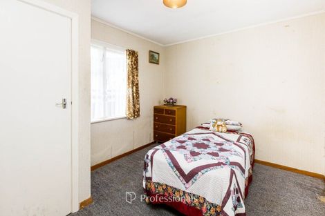 Photo of property in 21 Hay Street, Wainuiomata, Lower Hutt, 5014