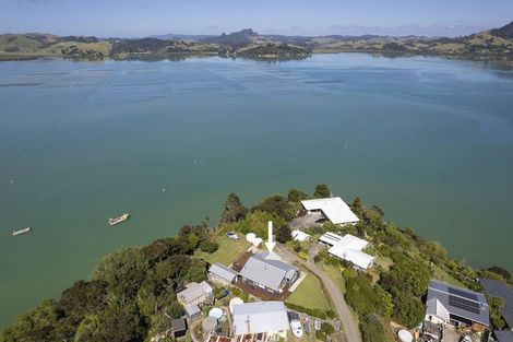 Photo of property in 23 Lewer Road, Whangaroa, Kaeo, 0478