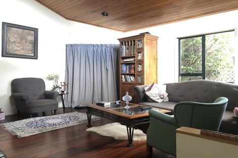 Photo of property in 1/14 Clematis Avenue, Murrays Bay, Auckland, 0630