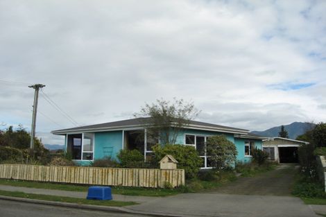 Photo of property in 26 Meihana Street, Takaka, 7110