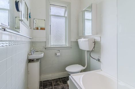 Photo of property in 13 Gray Street, Milton, 9220