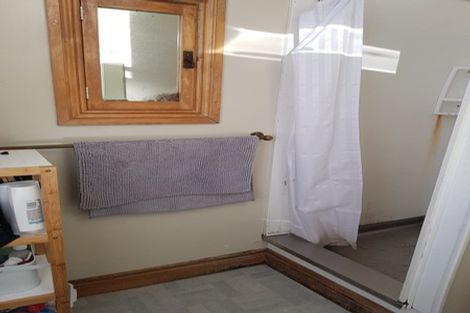 Photo of property in 124 Harbour Terrace, North Dunedin, Dunedin, 9016