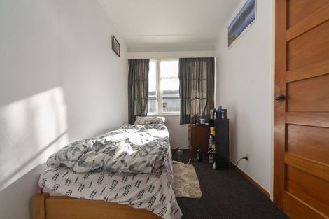 Photo of property in 129 Rangiora Avenue, Roslyn, Palmerston North, 4414