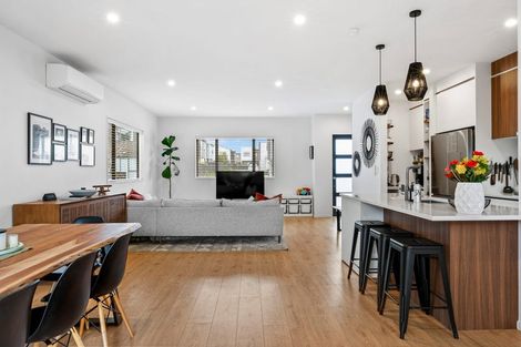 Photo of property in 21 Autumn Blaze Street, Hobsonville, Auckland, 0616