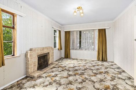 Photo of property in 19 Beauchamp Street, Tawa, Wellington, 5028