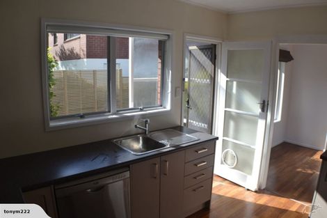 Photo of property in 2/57 Francis Street, Hauraki, Auckland, 0622