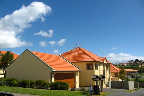 Photo of property in 20 Parkwood Crescent, Gulf Harbour, Whangaparaoa, 0930