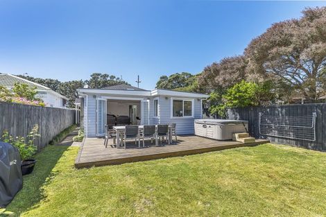 Photo of property in 44 Monro Street, Seatoun, Wellington, 6022