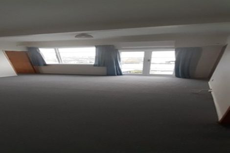 Photo of property in 18 Dickson Street, Macandrew Bay, Dunedin, 9014