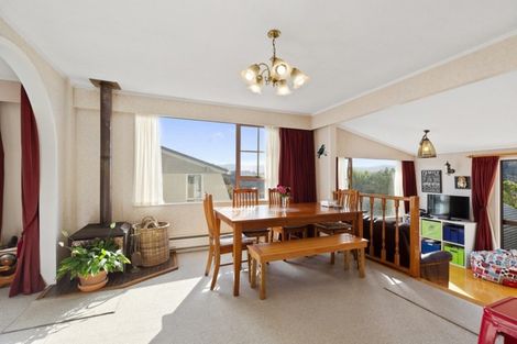 Photo of property in 9 The Sounding, Whitby, Porirua, 5024