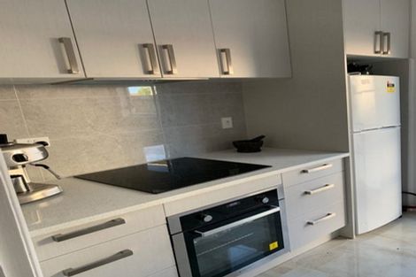 Photo of property in 21 Hill Road, Hillpark, Auckland, 2102