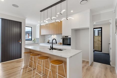 Photo of property in 44 Drumbuoy Drive, Flat Bush, Auckland, 2019