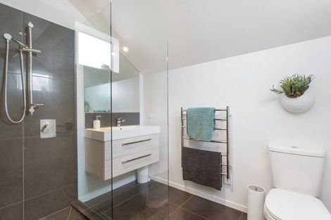 Photo of property in 12 Nightingale Place, Papanui, Christchurch, 8053