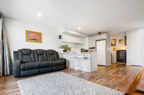 Photo of property in 104/25 Bute Road, Browns Bay, Auckland, 0630