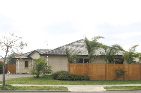 Photo of property in 72a Beachwater Drive, Papamoa Beach, Papamoa, 3118