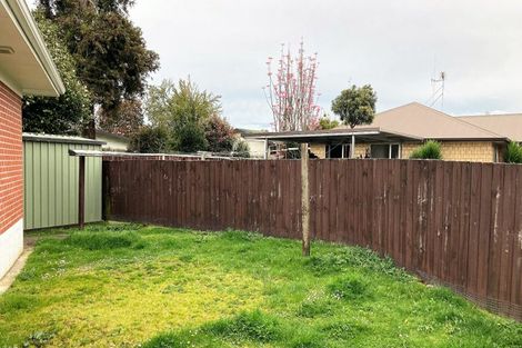 Photo of property in 24 Brocas Avenue, Hillcrest, Hamilton, 3216