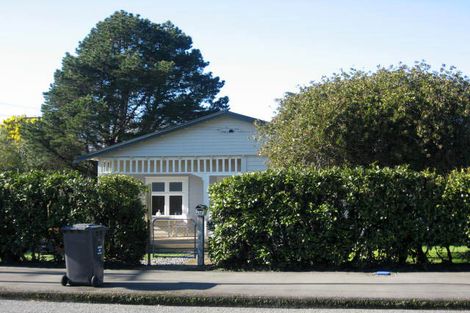 Photo of property in 435 High Street South, Carterton, 5713